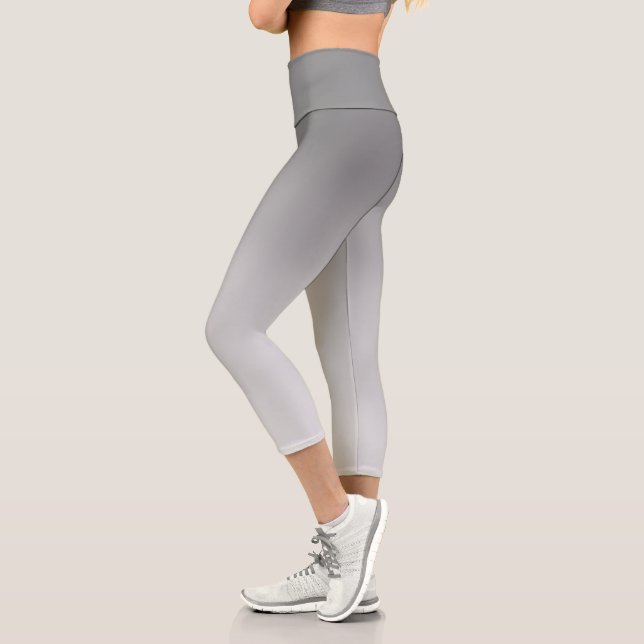 Leggings Capri Tonos grises plateados abstractos (Izquierda)