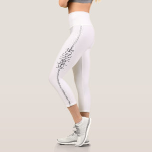 Leggings Capri Tu nombre como glifos alienígenas únicos blancos