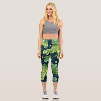 Leggings Capri Uva verde: Patrón oscuro de acuarela