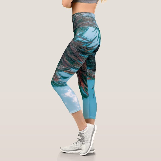 Leggings Capri Verano Vibes Palm Tree deja verde pálido (Izquierda)