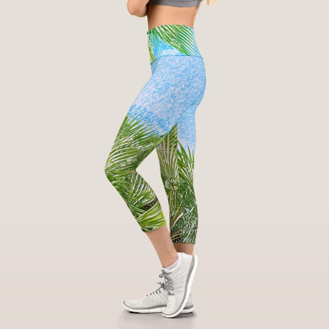 Leggings Capri Verano Vibes Palm Tree deja verde pálido (Izquierda)