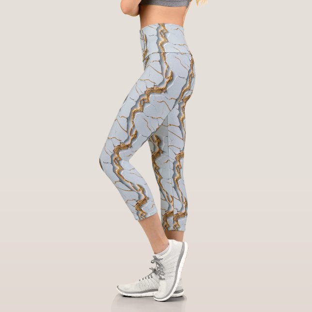 Leggings Capri White Marble Texture with Cracked Gold Veins (Izquierda)
