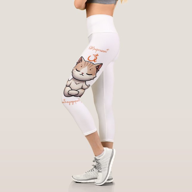 Leggings Capri Yoga Gato Omnipresente (Izquierda)