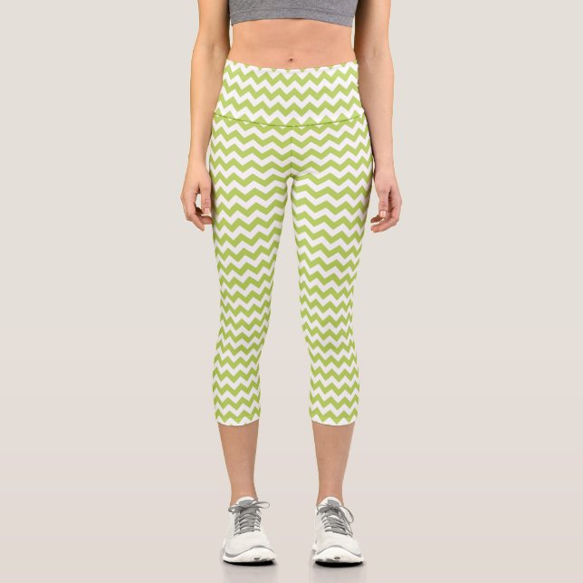 Leggings Capri Zigzag verde, Chevron verde, patrón geométrico (Anverso)