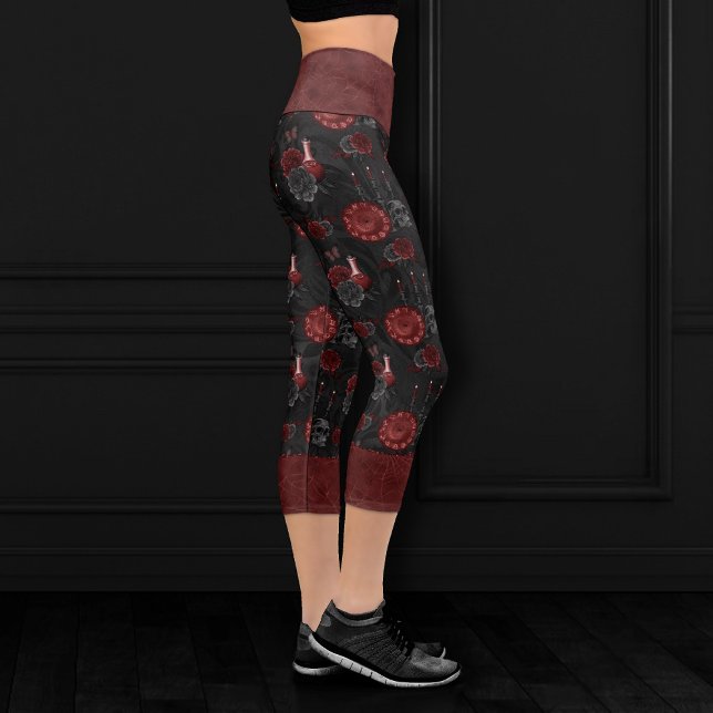 Leggings Capri Zodiac Magic Crimson | Rosa Henna Red Gothic Skull (Subido por el creador)