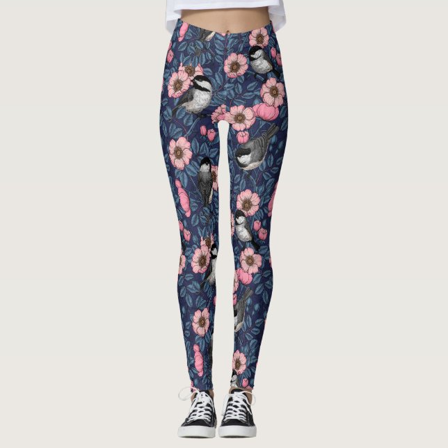 Leggings Chickadees in the wild rose in pink and blue (Anverso)
