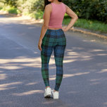 Leggings Clan de pasta rústica Campbell Green Tartán azul<br><div class="desc">Actualice su guardarropa de invierno tradicional con estas leggings audaces,  oscuras y de calidad con el patrón de almohadillas escocesas Campbell. Ideal para las vacaciones y perfecto para cualquier actividad de invierno,  entrenamiento o entrenamiento. Impresionante diseño escocés de tartán.</div>