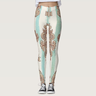 Leggings Claves de época, cerraduras: patrón de mano libre.