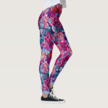 Leggings Color de agua pintado a mano Patrón floral Púrpura<br><div class="desc">Regrese en estas leggings súper divertidas con un patrón de flores extravagantes rosadas y violetas. Perfecto para un evento especial,  entrenamiento en el gimnasio,  fiesta o festival.</div>