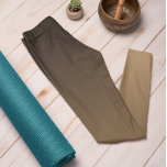 Leggings Color de tendencia otoñal Cálido Beige Ombre Leggi<br><div class="desc">Las elegantes leggings oscuras de color cálido beige de nuestra colección de colores de tendencia otoño e invierno 2023/24 ofrecen un encanto intemporal. Estas piernas beige cálidas de color ocre presentan un gradiente que se desvanece de la oscuridad en la parte superior a un color más claro y luminoso en...</div>