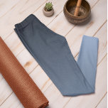 Leggings Color de tendencia otoñal Polvo Piernas de tonos a<br><div class="desc">Elegante Powder Blue sutiles leggings oscuras de nuestra colección de colores de tendencia otoño e invierno 2023/24 ofrecen un encanto intemporal. Estas Leggings cian Ombre presentan un gradiente, que se desvanece de la oscuridad en la parte superior a un color más claro y luminoso en las piernas. Estas leggings azul...</div>