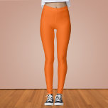 Leggings Color sólido tigre naranja<br><div class="desc">Color sólido del tigre naranja. Este tono audaz y enérgico captura el espíritu de vitalidad y emoción. Es un naranja intenso, casi eléctrico con la cantidad correcta de calidez y brillo. Su audacia lo convierte en un color destacado que sin duda captará la atención. Este tono dinámico funciona muy bien...</div>