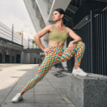 Leggings Curso de entrenamiento de chevron de tira colorida<br><div class="desc">Actualice su equipo con nuestro remo de pickleball de alta calidad. Diseñado para la durabilidad y el poder, mejora tu juego. Sé rápido: Únete a los primeros 1.000 que lo poseen. ¡Hazte con una en Zazzle! ... ... competición entrenamiento divertido personalizado regalo de remo para pickleball papá piquetes de pelota...</div>