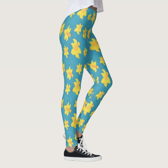 Leggings Daffodils sobre piernas de fondo azul (Derecha)
