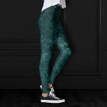 Leggings Damasco Verde azulado de Velvety | Barroco verde o<br><div class="desc">Grunge de los 90, ¡Todos Crecen! Dámaso barroco de terciopelo oscuro y dramático de inspiración gótica, en una paleta de tonos ricos y profundos, crea una opulenta textura de terciopelo de color vintage. De la lujosa y sofisticada colección "Moody Jewel Tones", este efecto abstracto moderno y mixto de novedad, contemporáneo...</div>