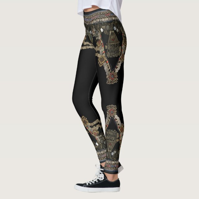 Leggings Danza de Belly tribal de Kuchi: Cubierto en (Izquierda)