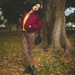 Leggings Dark Acorns Autumn Leaves Grey