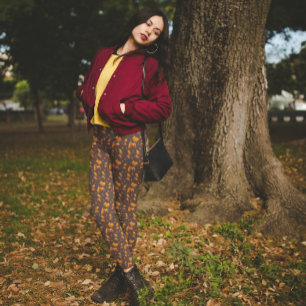 Leggings Dark Acorns Autumn Leaves Grey