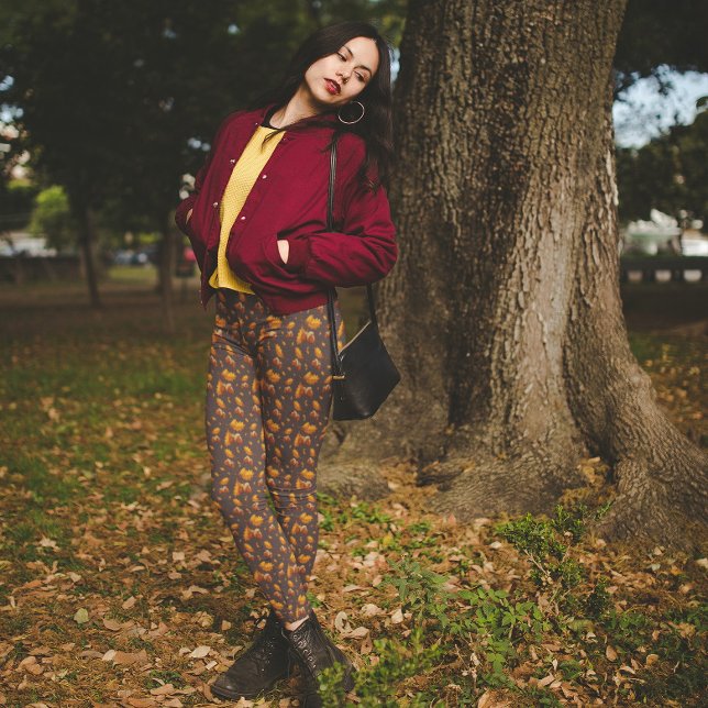 Leggings Dark Acorns Autumn Leaves Grey (Subido por el creador)