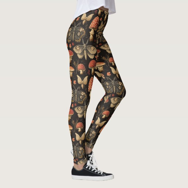 Leggings Dark Gothic Mushroom Specimen Dark Academia Moth (Derecha)
