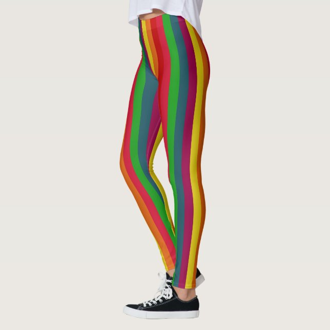 Leggings Decoración de rayas verticales arcoiris sobre (Izquierda)