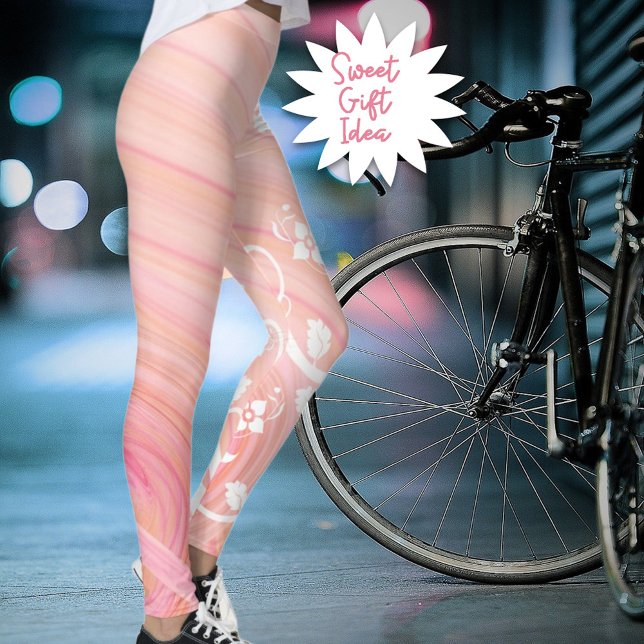 Leggings Desplazamiento de las vides y las flores sobre la  (Pink and peach spirals wrap these leggings with a slight white floral addition for you or as a gift.)