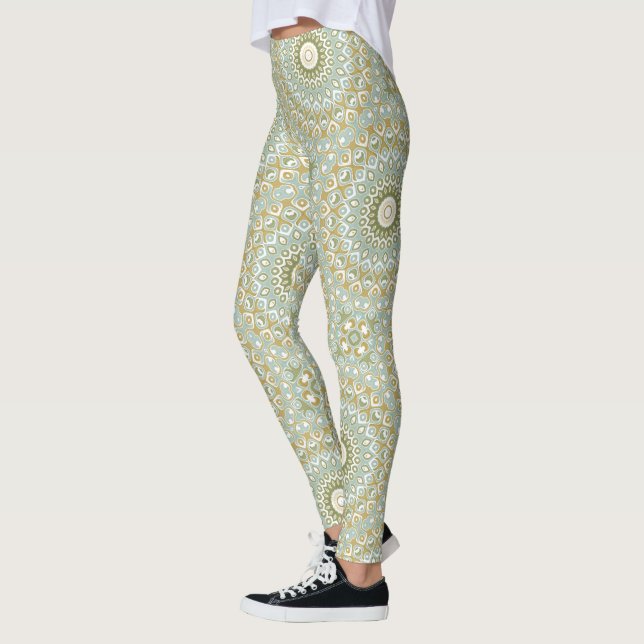 Leggings Earthy Mandala in Green, Gold, and Soft Blue (Izquierda)