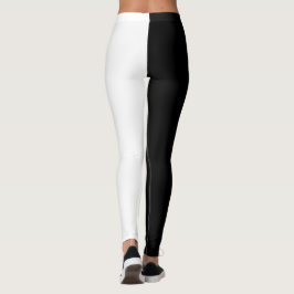 Leggings en blanco y negro que captan la simplicid