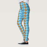 Leggings Feliz Día de Desafíos Azul Chanukah Hanukkah<br><div class="desc">Las leggings cuentan con un ilustracion original de una hogaza de pan jalá, con FELIZ DÍAS CHALLAH en una fuente divertida. ¡Perfecto para un fiesta de suéter fea! Este diseño también está disponible en otros productos. En esta tienda también hay muchas impresiones de comida adicionales. ¿No ves lo que estás...</div>