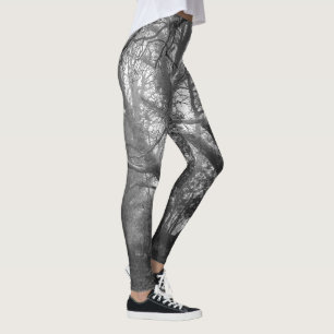 Leggings Fotografía espeluznante en blanco y negro del bosq