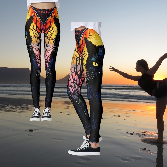 Leggings Gato negro de vidrio manchado rojo espeluznante yo (Zazzle Black Cat Lover Stained Glass Red Spooky Yoga Leggings)