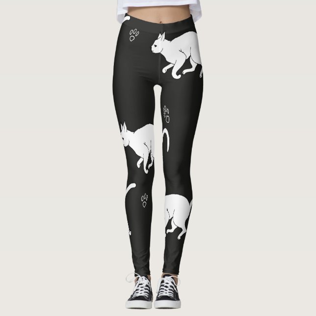 LEGGINGS GATOS BLANCOS EN UN FONDO NEGRO EDIT 1.0 (Anverso)