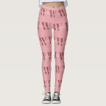 Leggings Girly Monograma y Nombre Rojo rosa<br><div class="desc">Monograma Girly y Nombre Personalizable de caligrafía roja rubor rosa Monograma y Nombre escrito sobre el monograma en tonos rosa y rubor. El monograma es una letra grande en rojo oscuro y el nombre está escrito a mano con letras de color rosa muy pálido. Los colores de las letras del...</div>