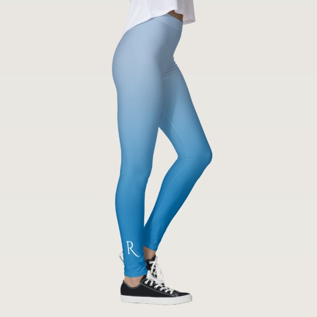 Leggings Gradiente azul claro a oscuro con un monograma ele (Derecha)