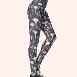 Leggings Hongos Toadstool Mushroom<br><div class="desc">Setas,  taburetes y hongos de fondo oscuro. Perfecto para otoño o otoño,  o en cualquier momento. Arte original de Nic Squirrell.</div>