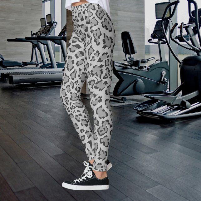 Leggings Impresión de chitas grises y negros (Subido por el creador)