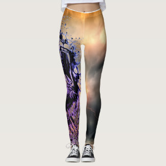 LEGGINGS JARDINES CON TIGRE PINTADO Y CIELO DE TORMENTA
