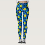 Leggings Leopardo Animal Print Fun Blue Yellow Pickleball<br><div class="desc">Sube tu juego con estas divertidas leggings de pickleball con bolas de pickleball amarillas colocadas en el fondo de una huella animal de leopardo azul.  Ideal para el juego diario de recetas,  el torneo o simplemente para correr por la ciudad.</div>