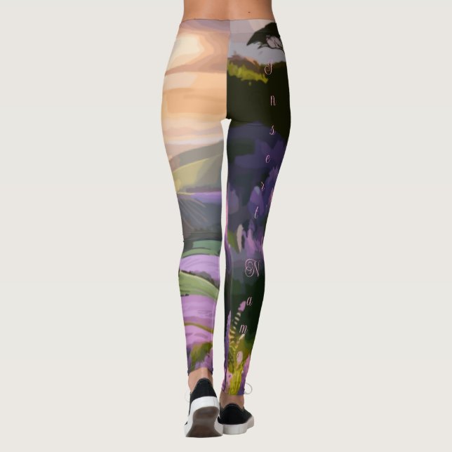 Leggings Lilac florece: Arte en la ladera del sol (Reverso)