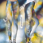 Leggings Luces cósmicas de baile<br><div class="desc">Resumen fotografía de exposición larga: luces vibratorias coloridas tienen fondo azul. Equipo de vacaciones de Guay o un encantador regalo personalizado. Puedes reemplazar el texto "¡Vamos fiesta!" por tu propio mensaje.</div>