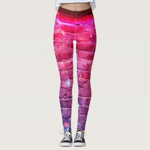 Leggings Luz de neón: pared de ladrillo vacío.