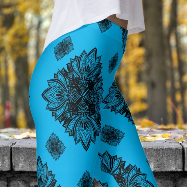 Leggings Magnífico patrón Mandela del cielo azul (Mandela on Deep Sky Blue)