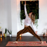Leggings Naranja de incendios de patrones geométricos y neg<br><div class="desc">¿Estás buscando pantalones de yoga con elementos de yoga en ellos? Aquí hay una planta de yoga con un patrón geométrico de incendio. Aliviar tu fuego interior y lograr grandes cosas en la vida; con nuestras leggantas de yoga!</div>