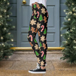 Leggings Navidades Novedad de cookies feriado<br><div class="desc">Navidades leggings de patrón de galletas con galleta de árbol de navidad,  bastón de caramelo,  copo de nieve y hombre de pan de jengibre. Se irán perfectamente con tu suéter feo</div>