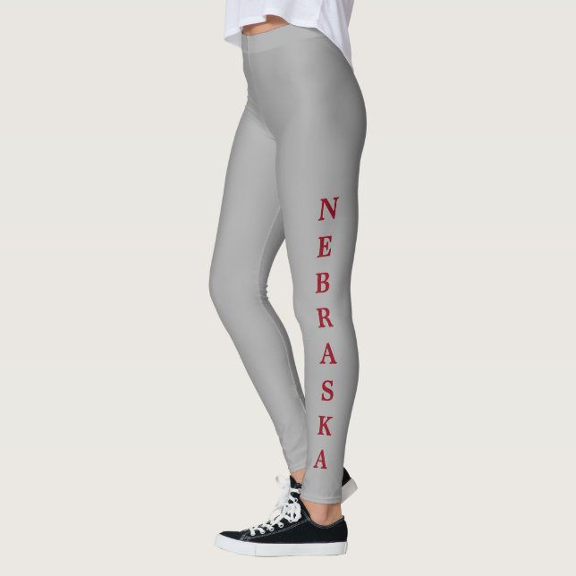 Leggings Nebraska Red Lettering Gray (Izquierda)