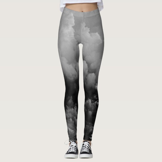 Leggings Nubes onduladas blancas y negras que usan yoga act (Anverso)