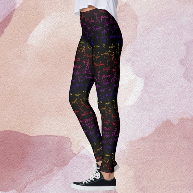Leggings Palabras Positivas Script Arcoíris Patrón Negro (Subido por el creador)