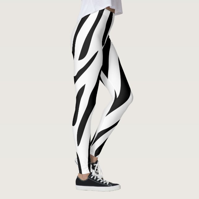 Leggings Pantera negra por Toshi Yoshida (Derecha)