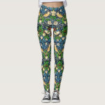 Leggings Patrón Art Nouveau de Aves y Flores<br><div class="desc">Leggings in a William Morris,  patrón de tapicería Art Nouveau titulado "El ladrón de fresas",  de aves estilizadas,  flores,  fresas y hojas,  realzadas digitalmente y coloreadas en tonos suaves de azul,  verde,  beige y bronceado sobre un fondo azul índigo oscuro</div>