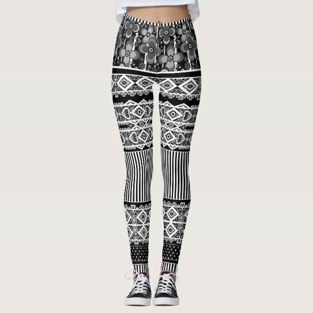 Leggings Patrón blanco y negro con encaje y retráctil (Anverso)